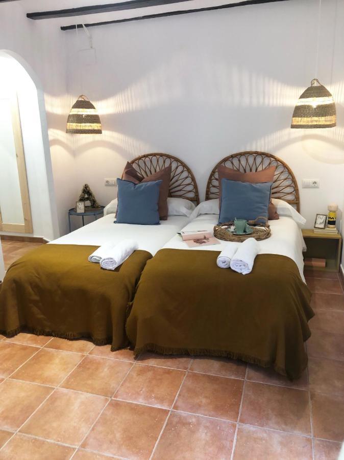 La Casa De La Menora Villa Onil Eksteriør bilde
